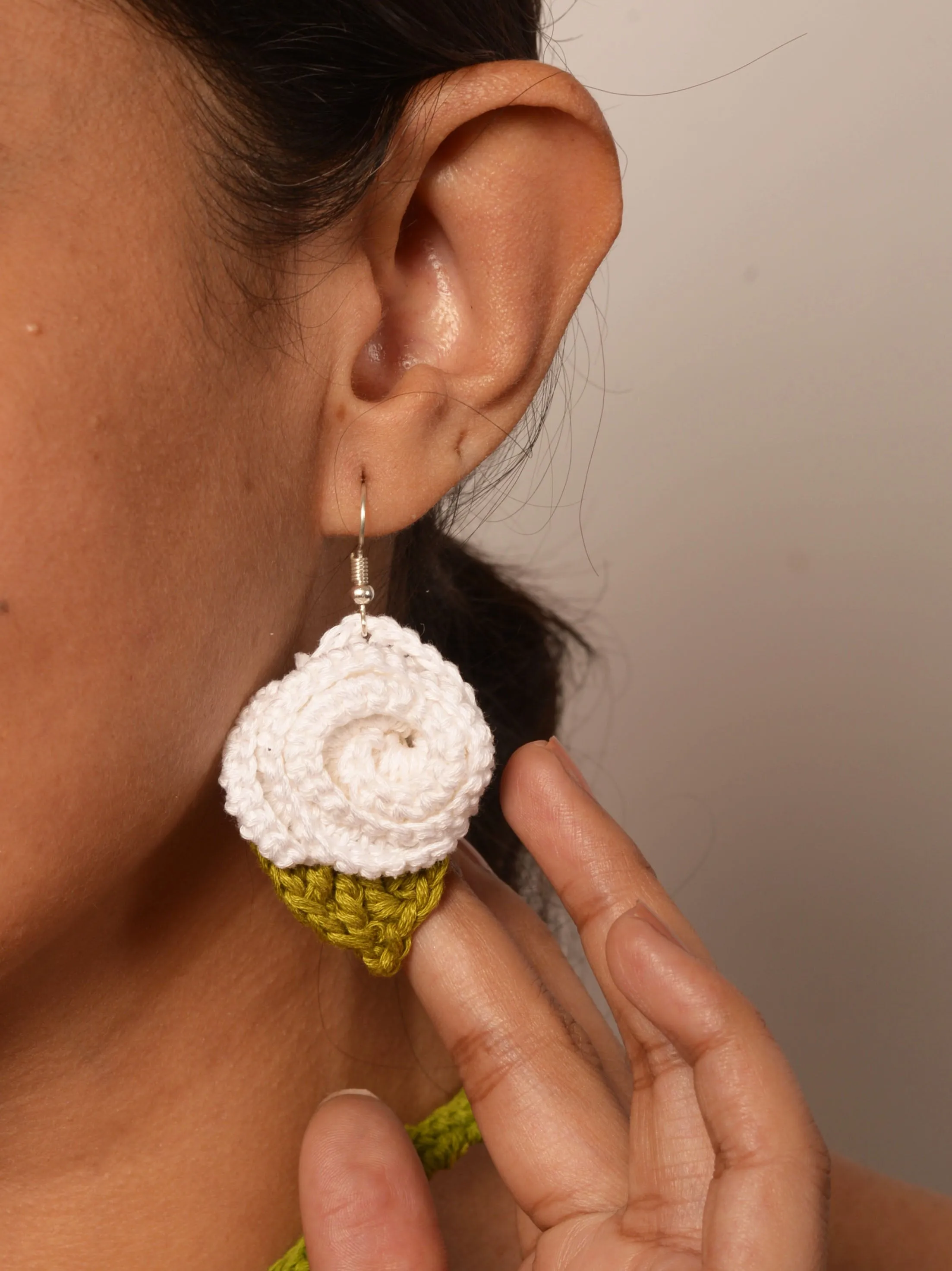 Aachal Crochet Necklace & Earrings  set