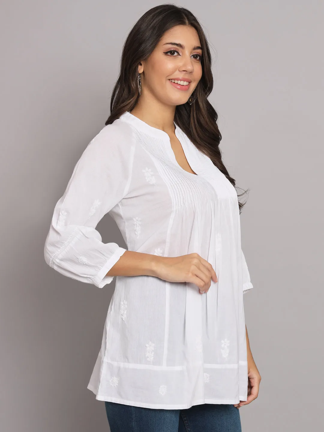 Chikankari Women Hand Embroidered Cotton Tunic PC2786